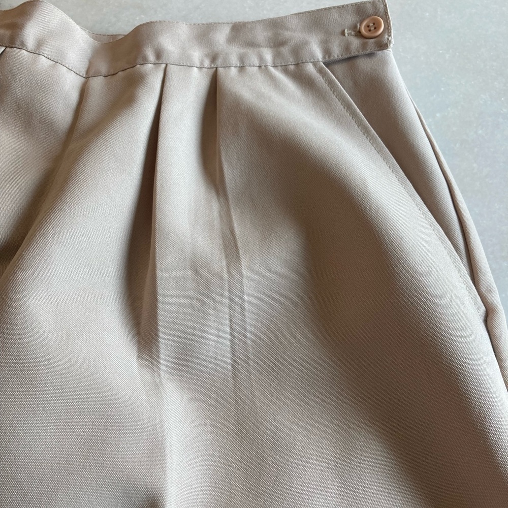 Pants with gather and side button 12
